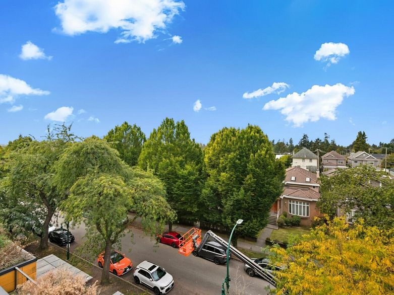 702 8488 Cornish Street