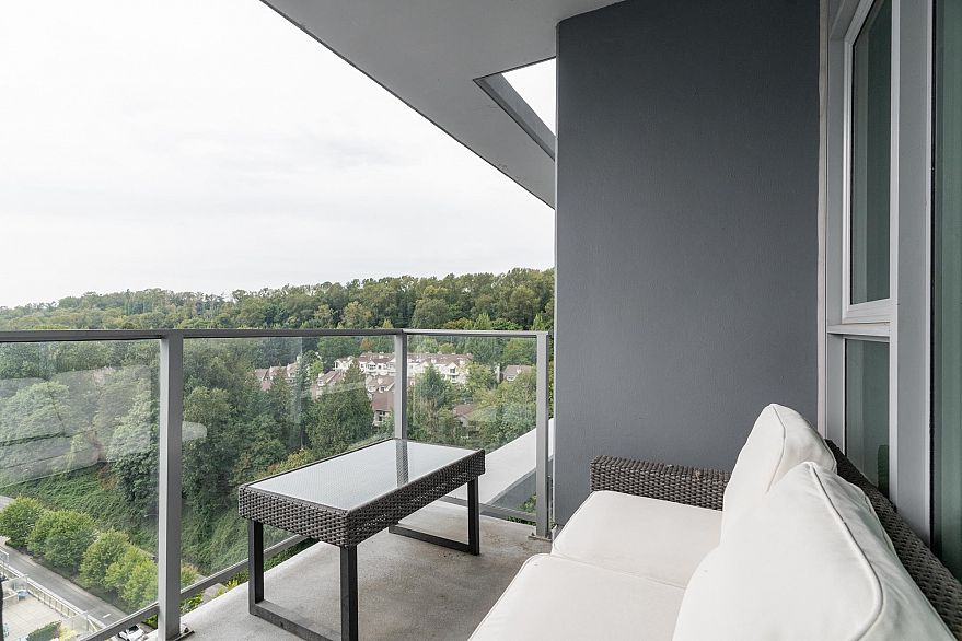 1908 8538 River District Crossing