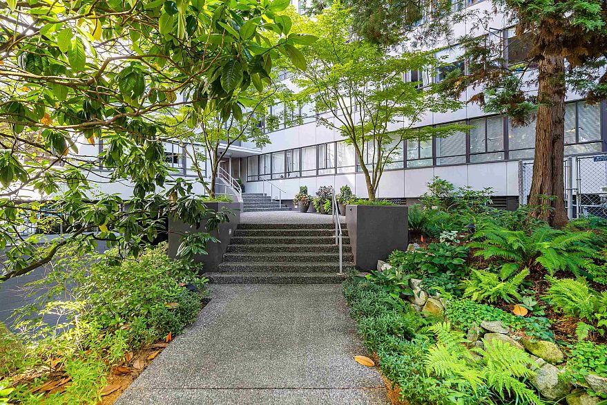 310 1445 Marpole Avenue