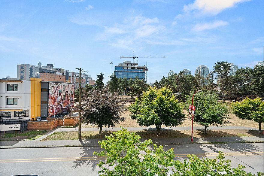 315 221 Union Street