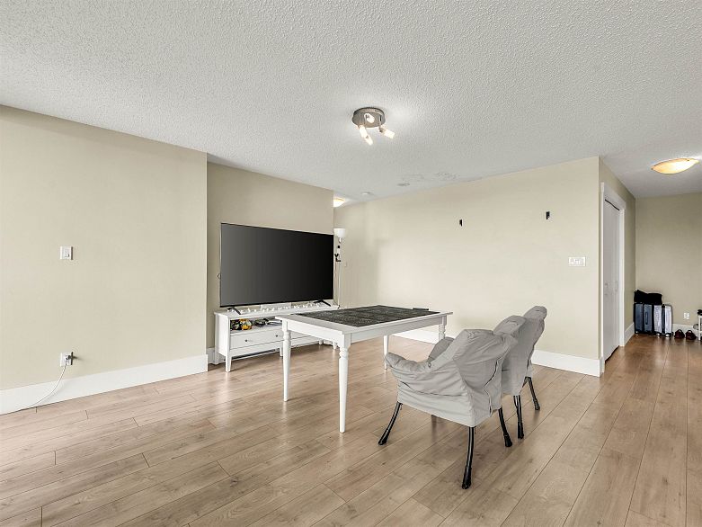 2302 1188 Quebec Street