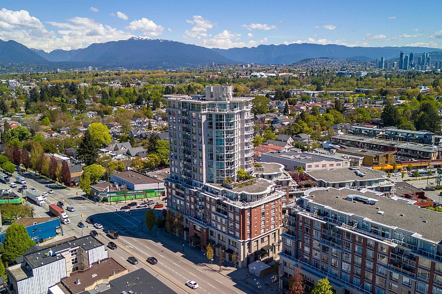 1506 4028 Knight Street