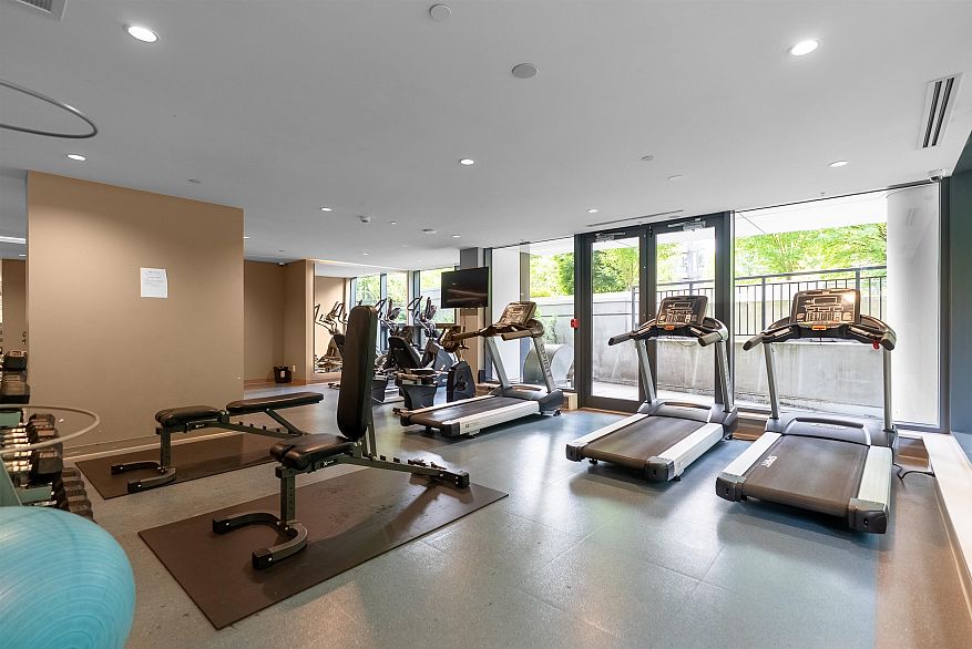 101 3487 Binning Road