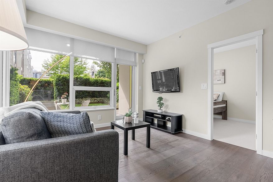 101 3487 Binning Road