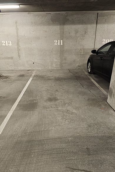 512 3588 Crowley Drive