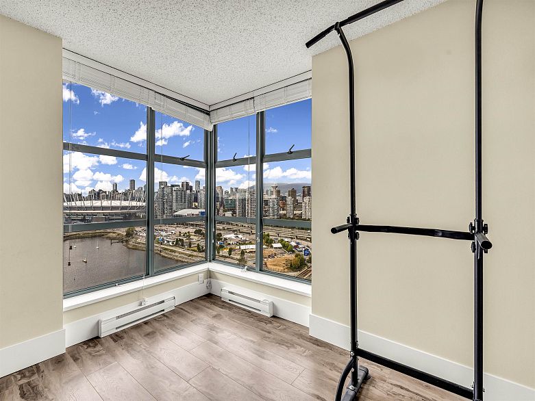 2302 1188 Quebec Street