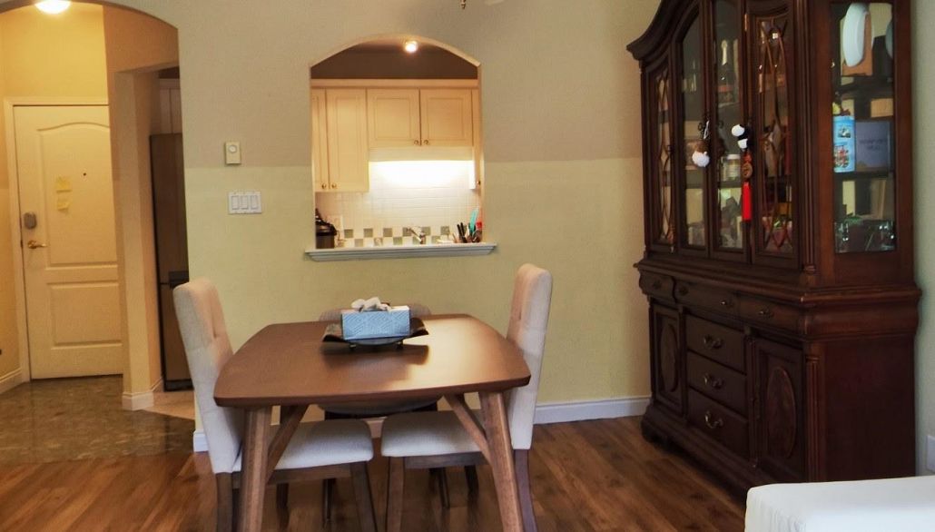 328 5735 Hampton Place