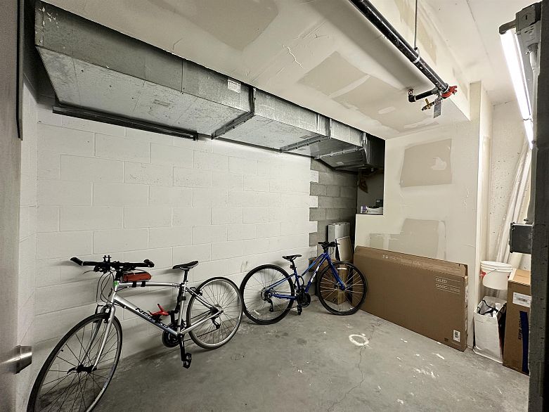 1502 8538 River District Crossing