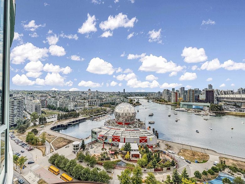 2302 1188 Quebec Street