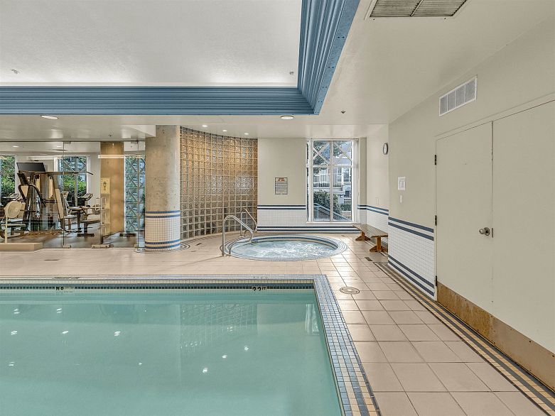 2302 1188 Quebec Street