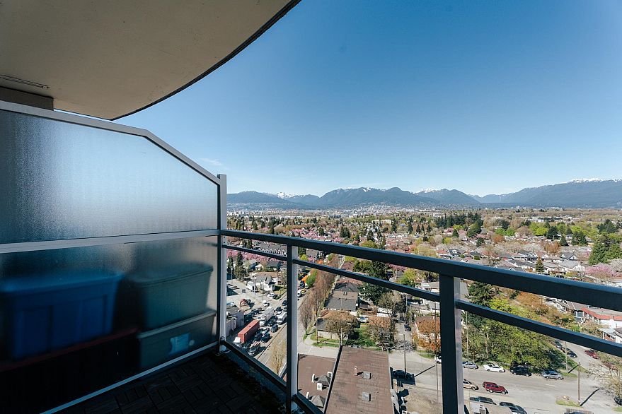 1506 4028 Knight Street