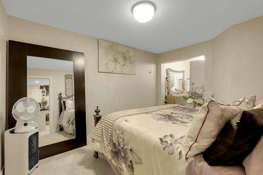 320 4550 S Fraser Street