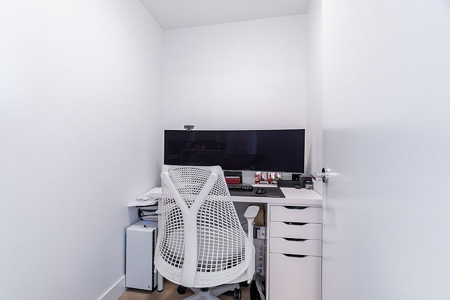 1908 8538 River District Crossing