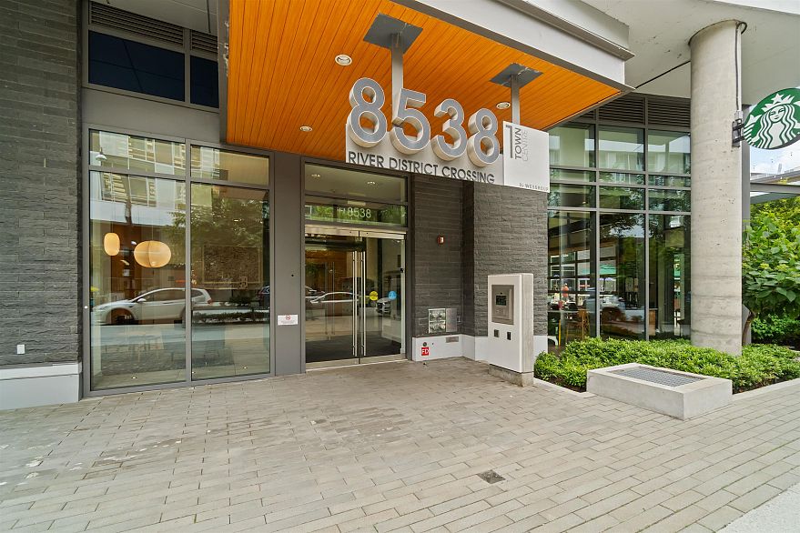 1502 8538 River District Crossing