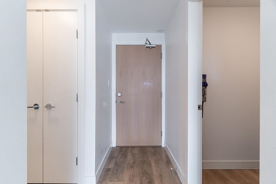 1908 8538 River District Crossing