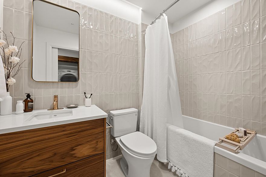 313 2550 Garden Drive