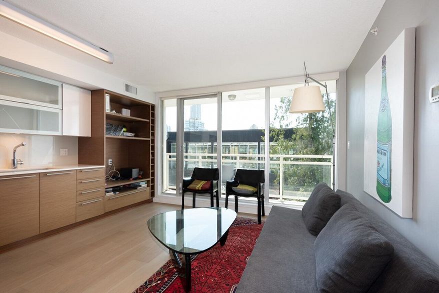 408 1635 W 3rd Avenue