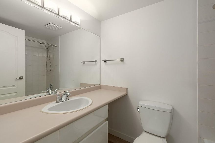 104 3218 Ontario Street