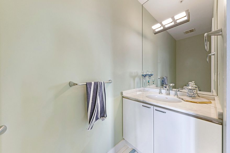 2901 1200 Alberni Street