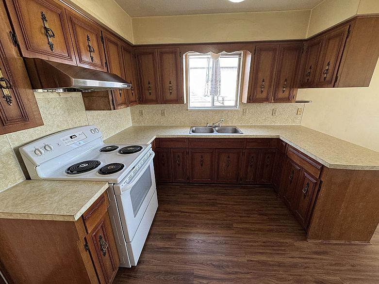 5770 Sherbrooke Street