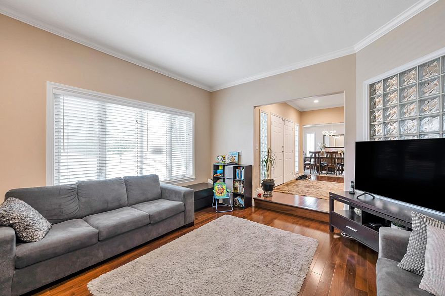 6271 Arlington Street