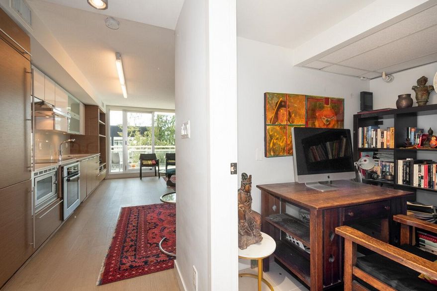 408 1635 W 3rd Avenue