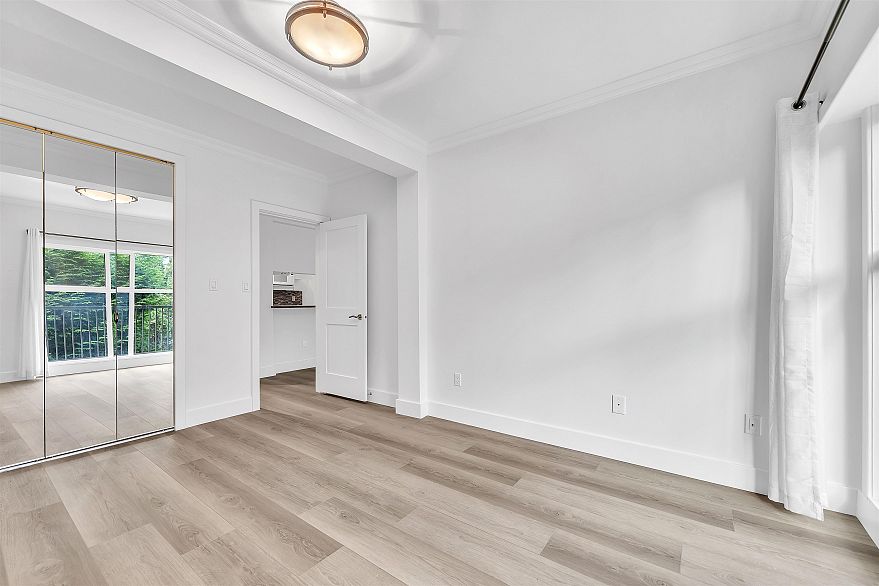 209 1655 Nelson Street