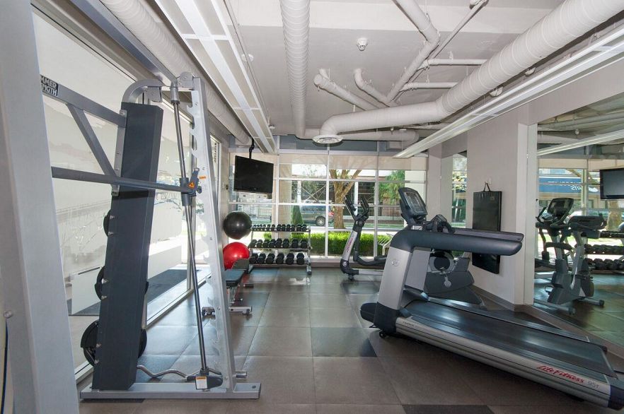 408 1635 W 3rd Avenue