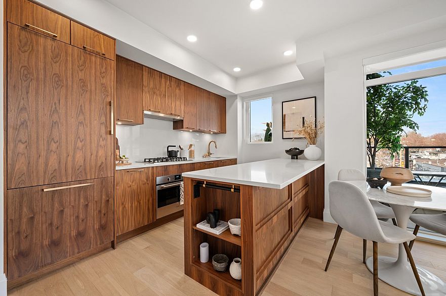 313 2550 Garden Drive