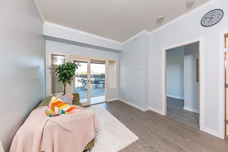 210 4028 Knight Street