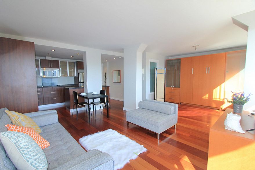 1908 1850 COMOX STREET, Vancouver BC V6G 2P4