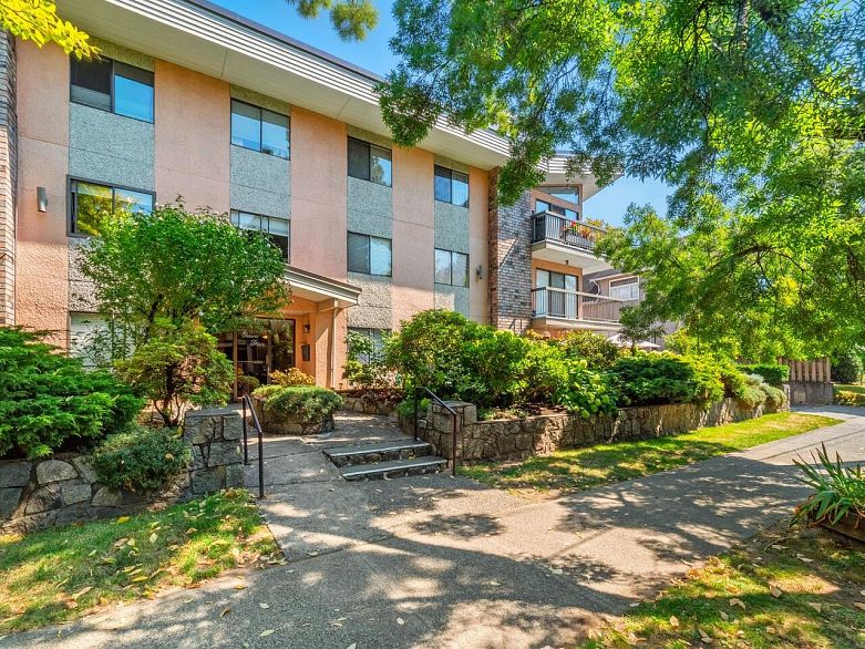 101 2910 Ontario Street