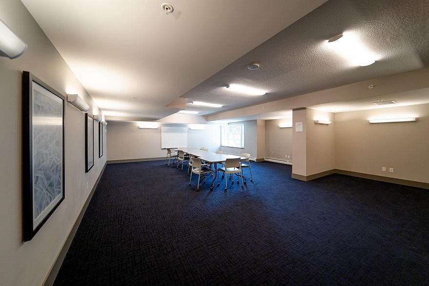 902 138 W 1st Avenue