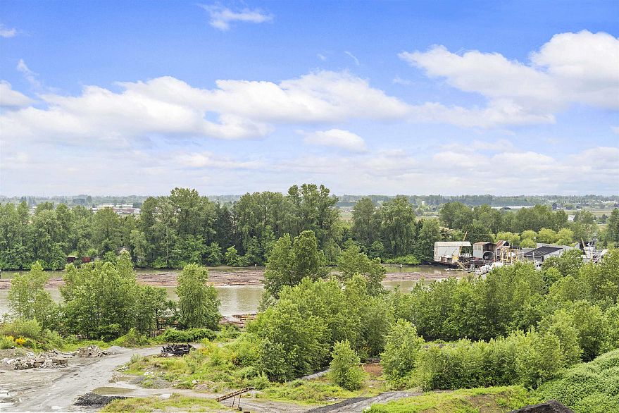 1205 8570 Rivergrass Drive