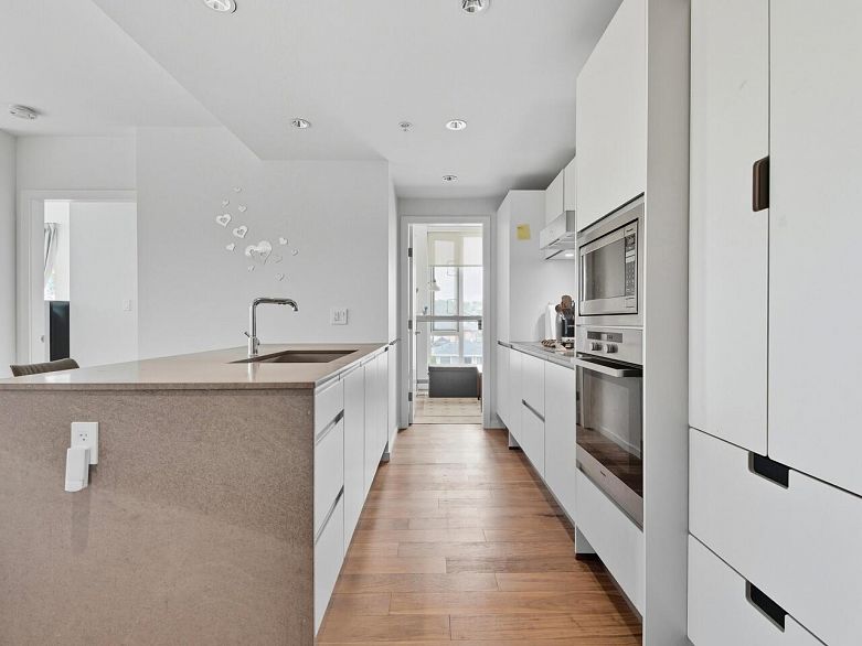 702 8488 Cornish Street