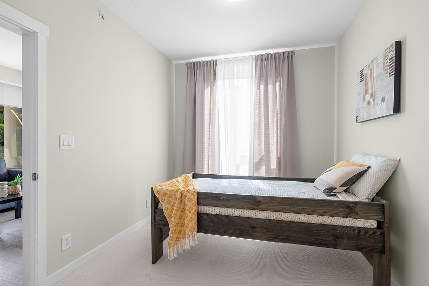 101 3487 Binning Road