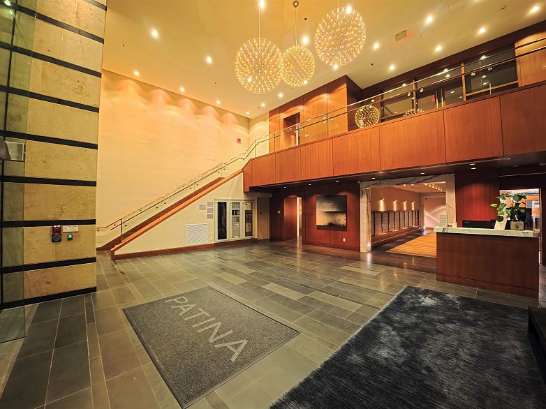 1707 1028 Barclay Street