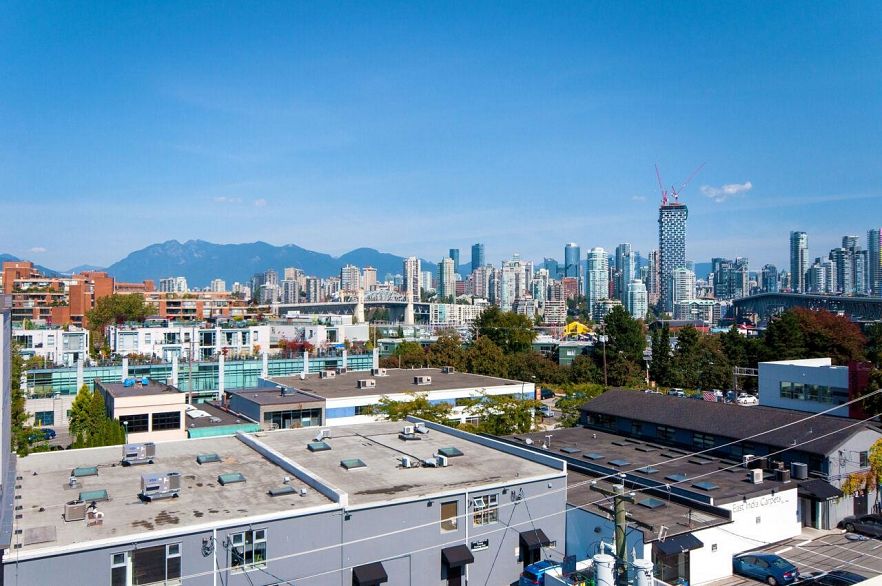 408 1635 W 3rd Avenue