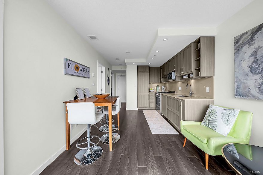 1906 5515 Boundary Road