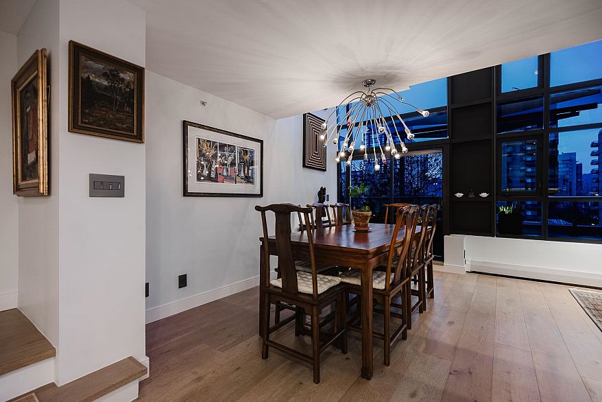 PH7 1688 Robson Street