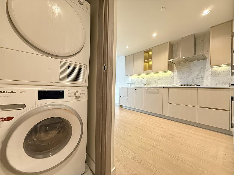 2612 89 Nelson Street