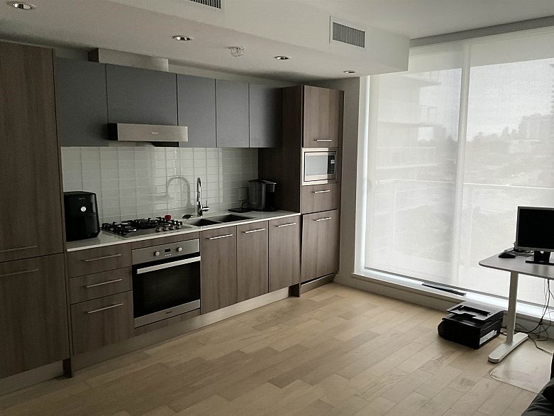 1003 2221 E 30th Avenue