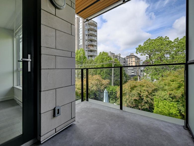 310 5325 West Boulevard