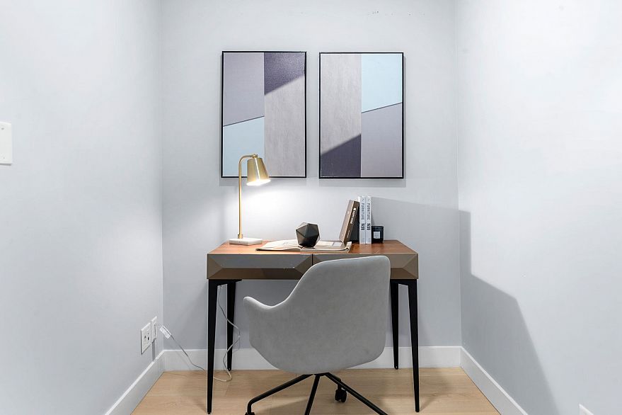 2101 1001 Richards Street