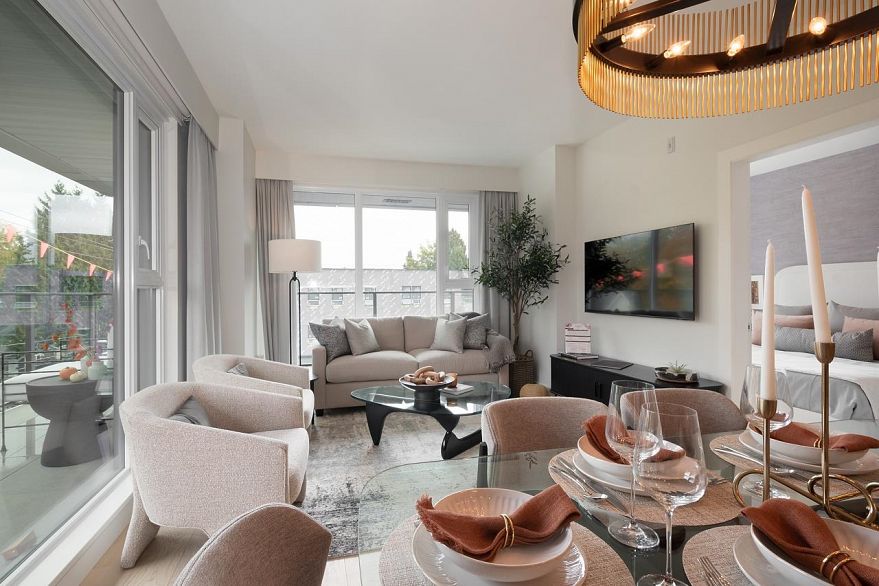 209 3636 W 39th Avenue