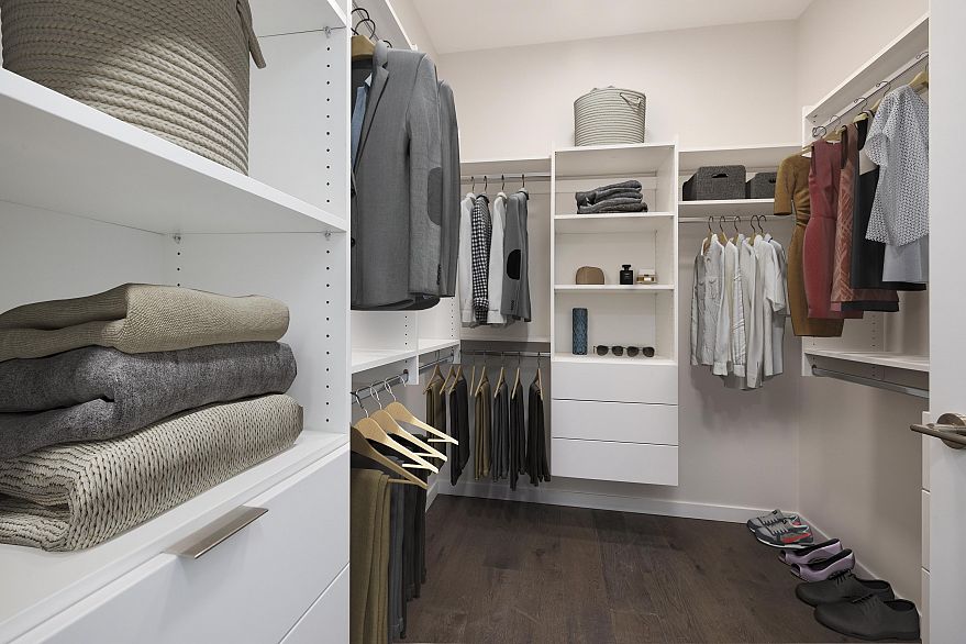 PH1 7433 Cambie Street