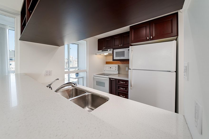 1808 1188 Howe Street