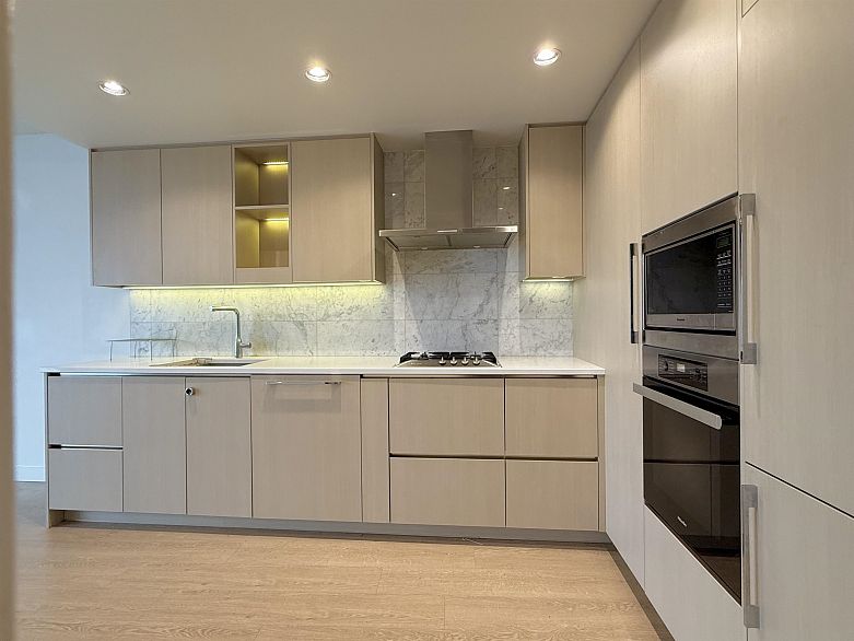 2612 89 Nelson Street