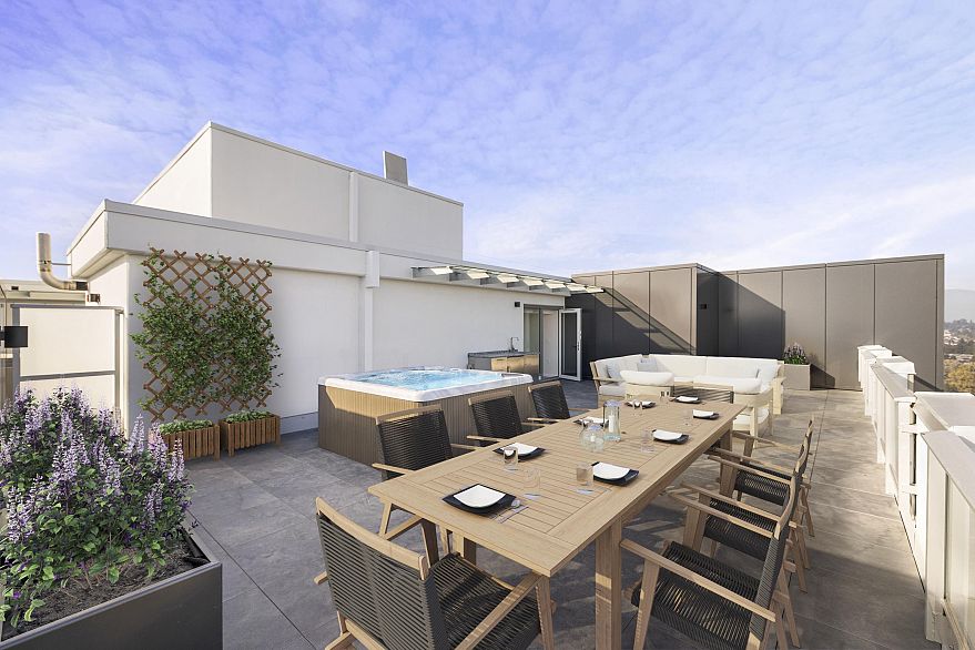 PH1 7433 Cambie Street