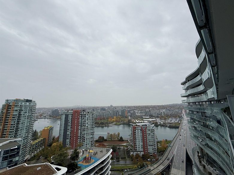 2612 89 Nelson Street